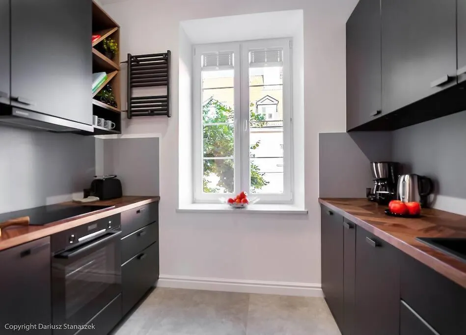 Gorgeous Historic Tenement Apt. - New Town Square! Βαρσοβία